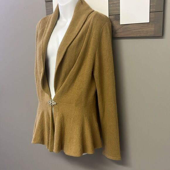 Soft Surroundings Wool Angora Blend Tan Long Sleeve V-neck Cardigan Size Medium - Picture 3 of 15
